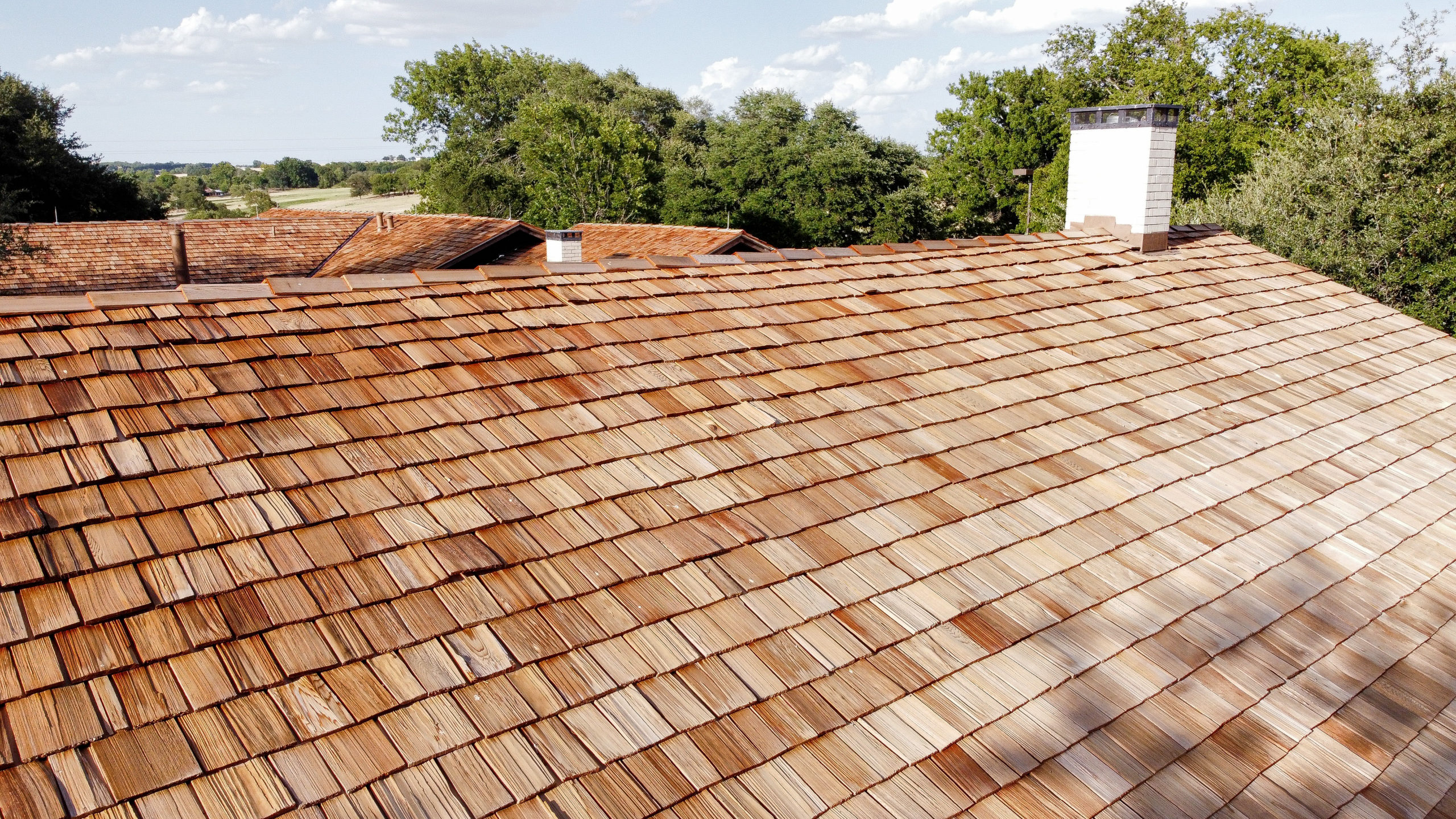 Cedar Wood Shake Roof replaced by Whitish Roofing in Rodger TX and Central Texas roofer.